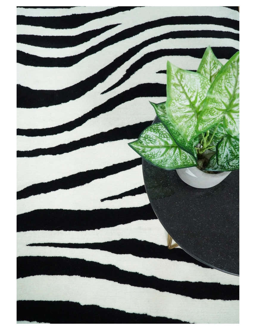 Antelope Rug, Hand Tufted Black and White Zebra Area Rug, Modern Wool Area Rug | ANI1