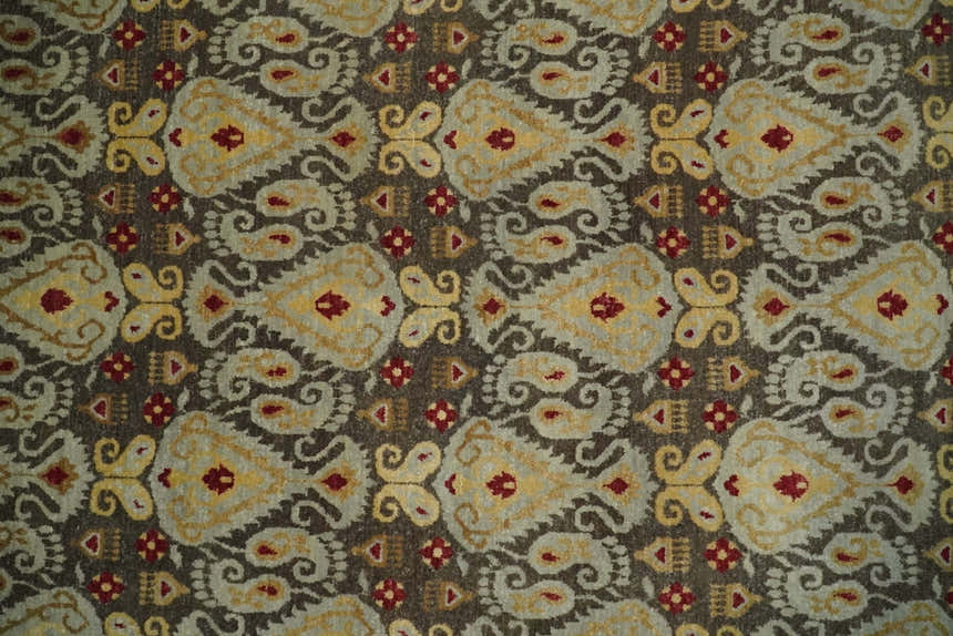 8x8 Round Fine Hand Knotted Brown and Beige Traditional Vintage Persian Style Antique Wool Rug | AGR48