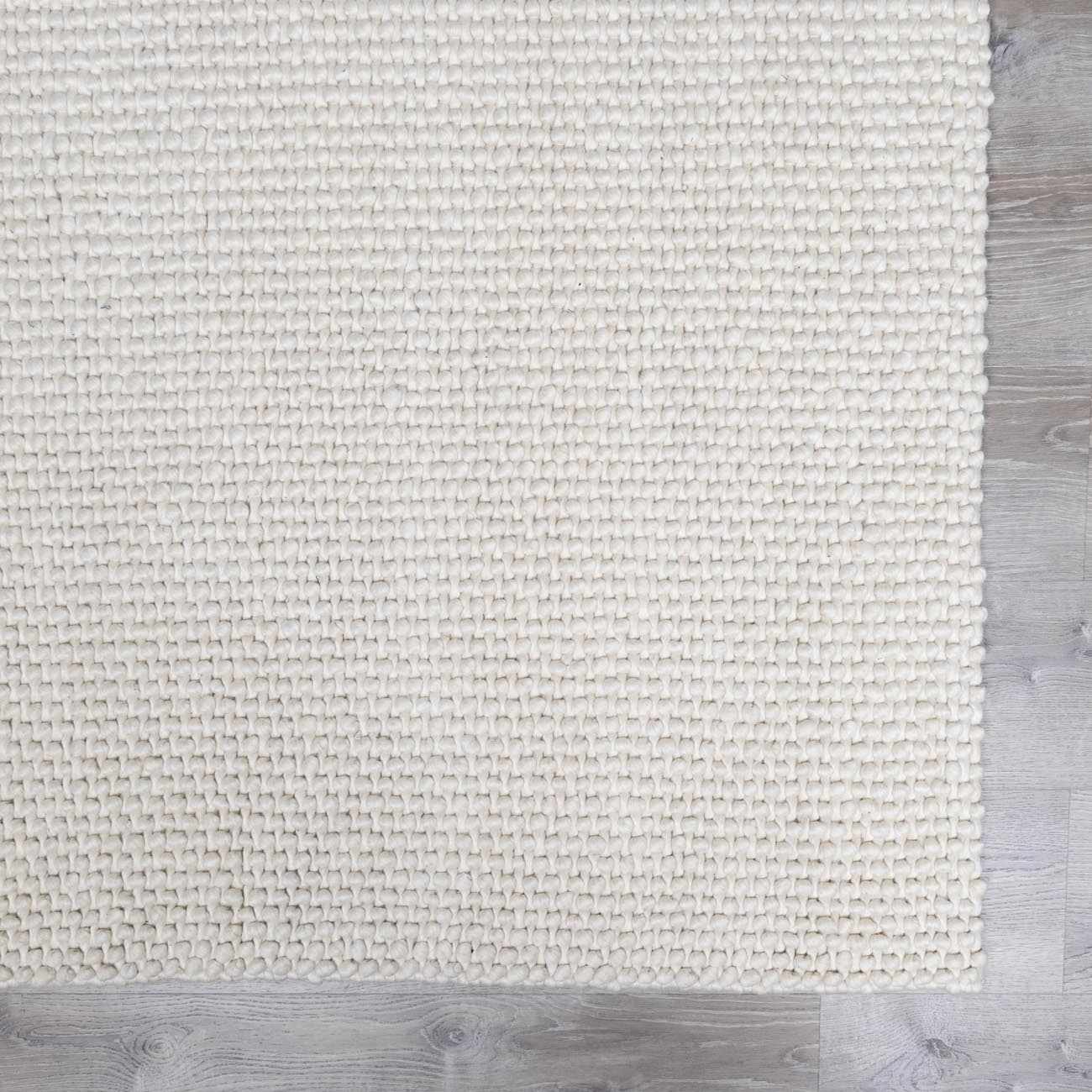 Lucerne Plain Cream Wool Rug LNE-1000