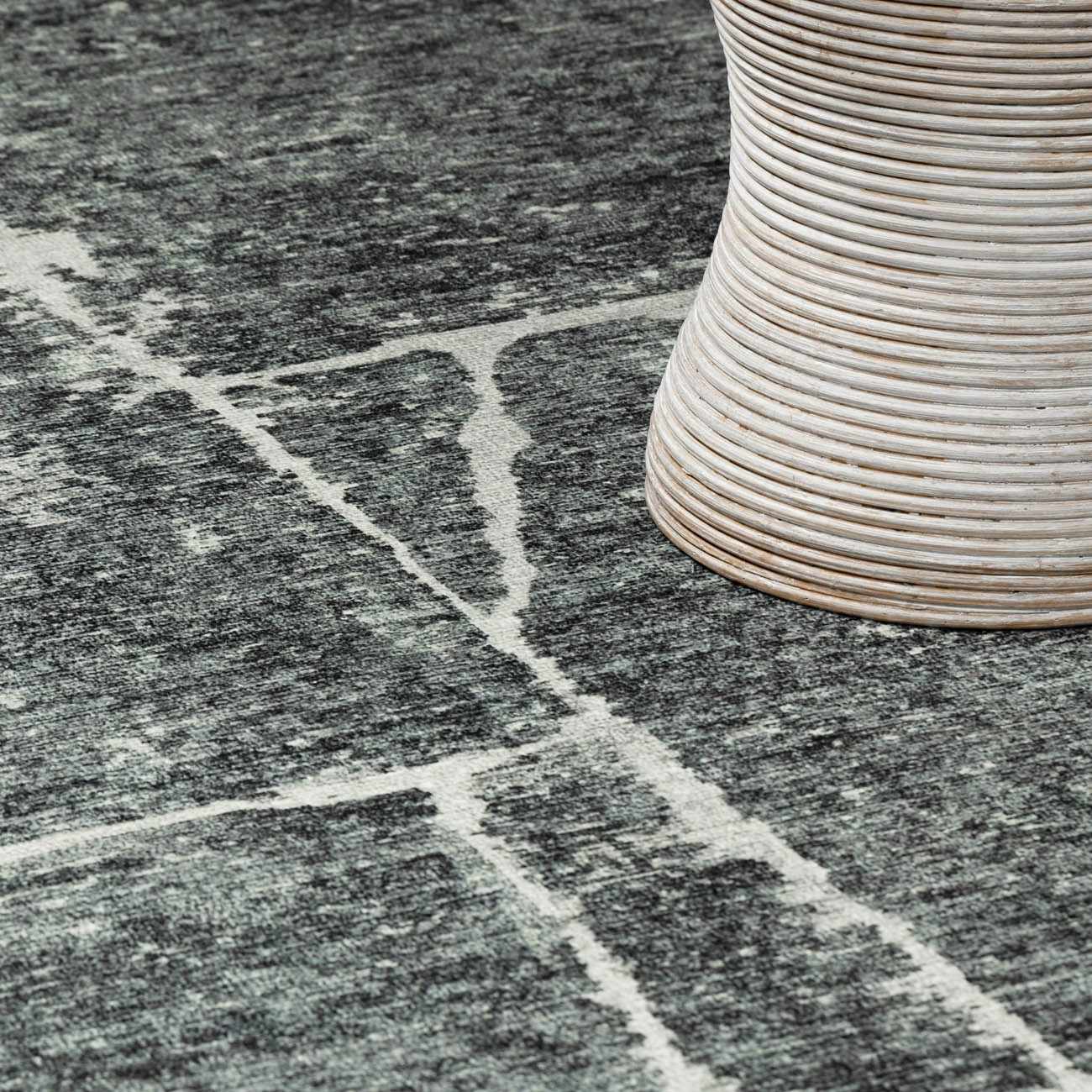 Janek Handmade Galey Alix x LIVABLISS GAJA-2302 Area Rug