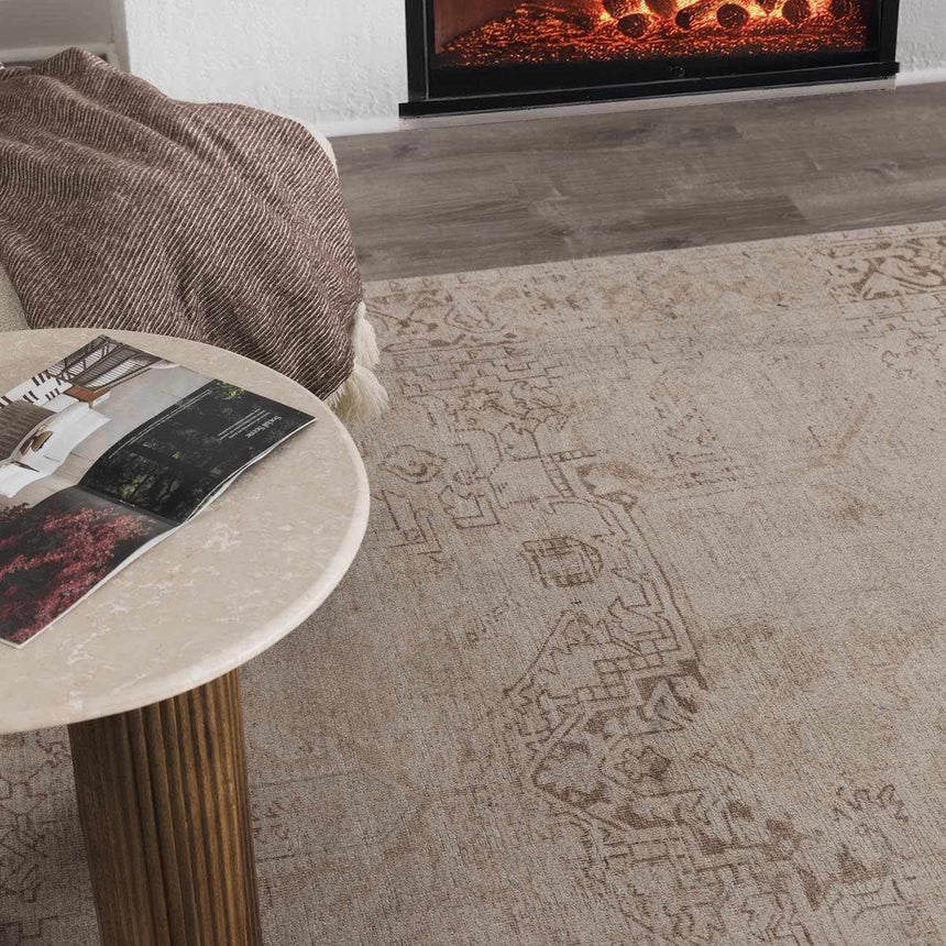 Galey Alix Collins Avenue V Vintage Medallion Rug