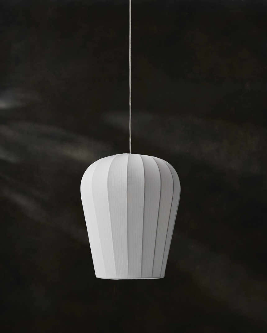 Chostlarn Pendant