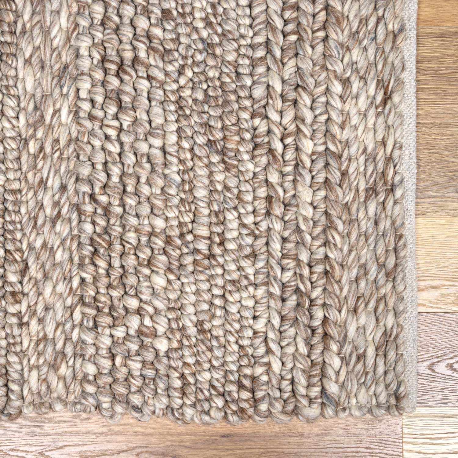 Cookeville Premium Hand Woven Wool Area Rug