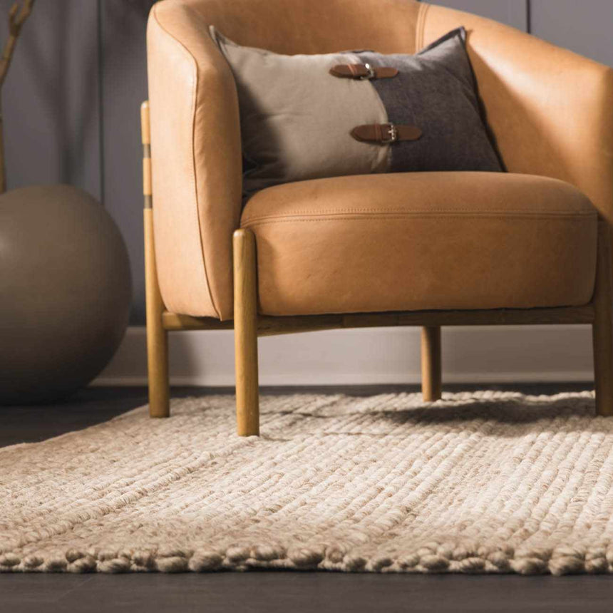 Cookeville Premium Hand Woven Wool Area Rug