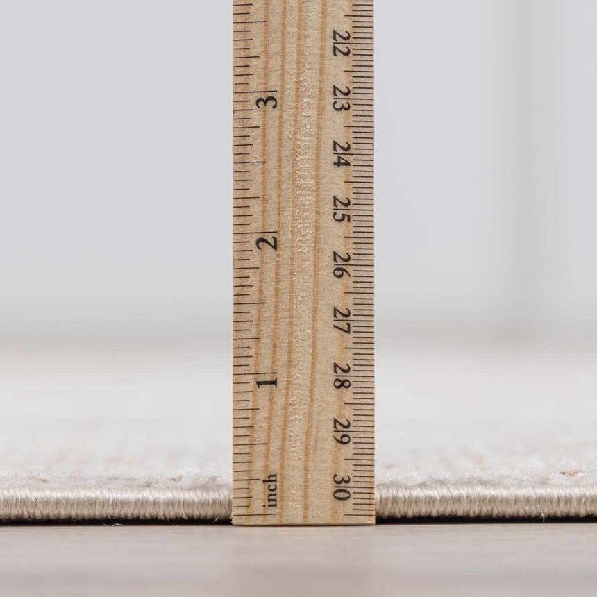 Close-up of the pile height of the Myrtle Avenue Galey Alix x LIVABLISS GAMY-2303 Area Rug. Pile