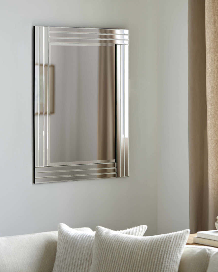 Dumalaguing Mirror