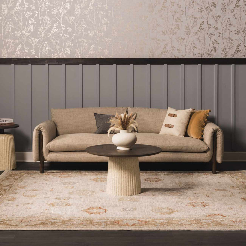 Elloree Traditional Statement Rug