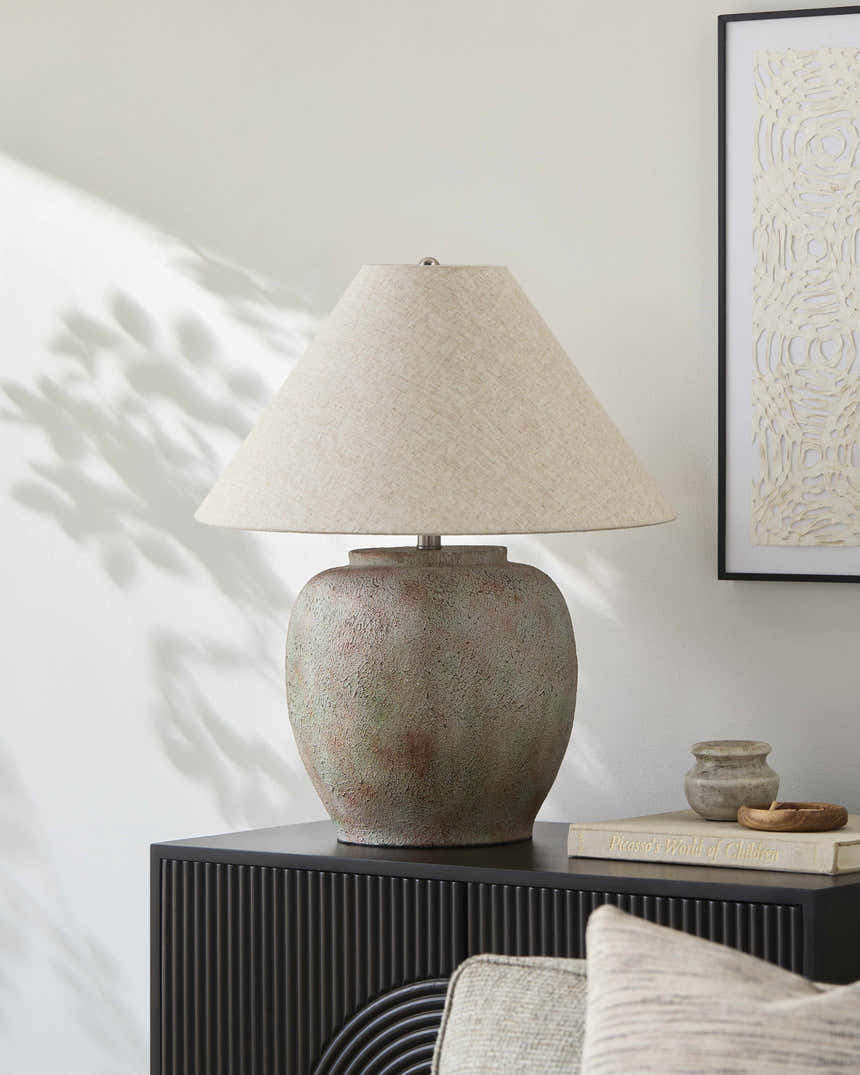 Gurgurnica Red Table Lamp