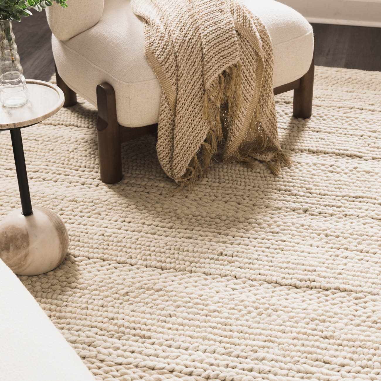 Hanlontown Premium Wool Area Rug