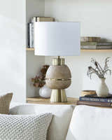 Hohnstein Cream Table Lamp