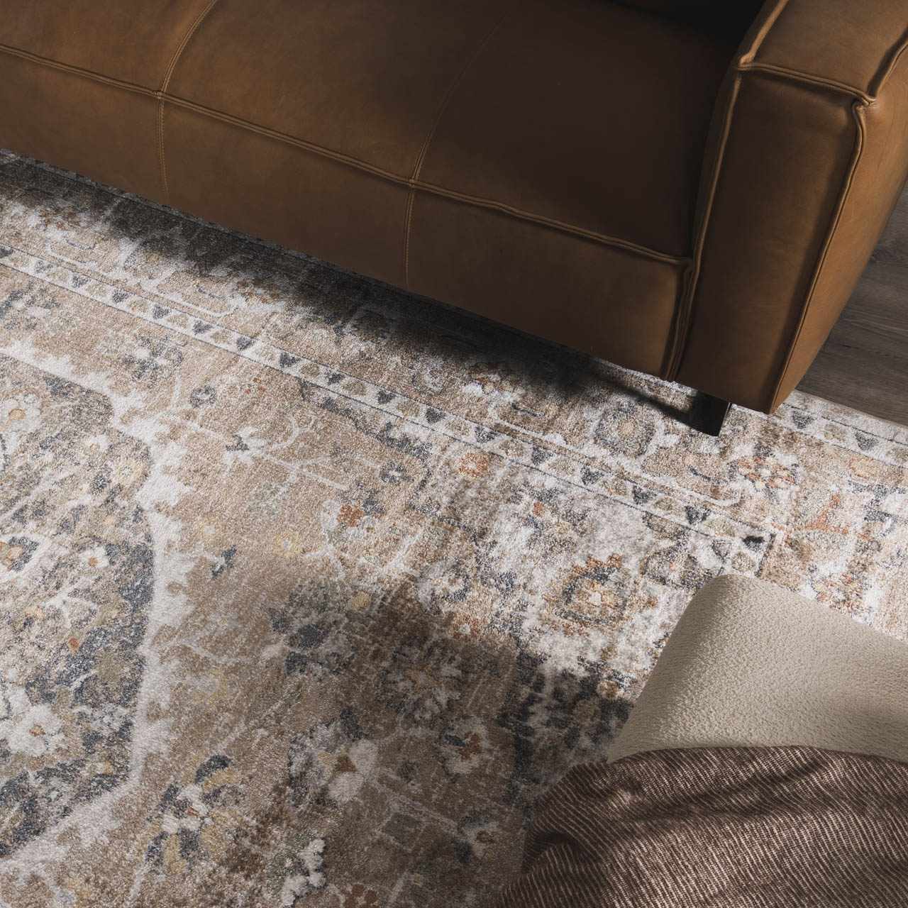 Hiti Beige Flat Pile Washable Rug – Boutique Rugs