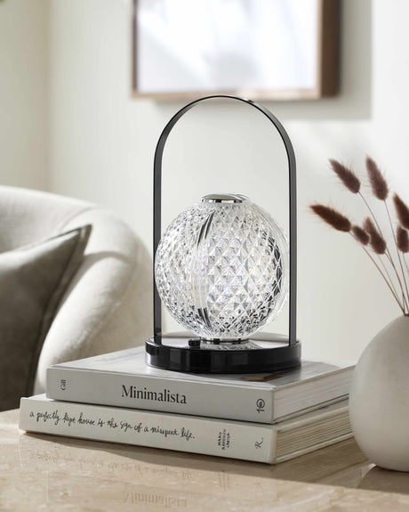 Abaetetuba Black Table Lamp