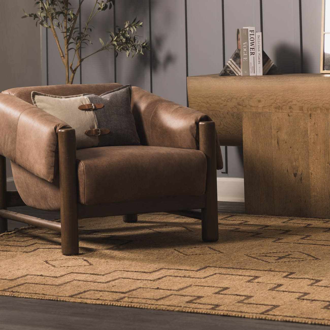 Jame Hand Woven Jute & Leather Area Rug