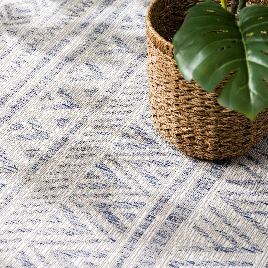 Novato Gray All Over Pattern Performance Rug