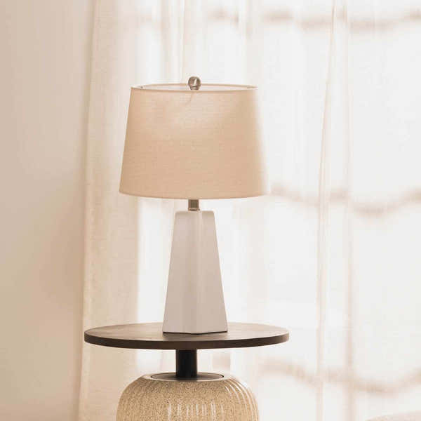 Asalatganj White Lighting