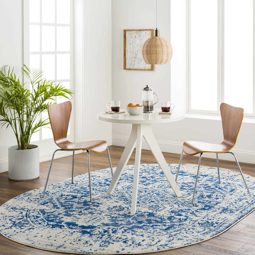 Roomscene-Oval