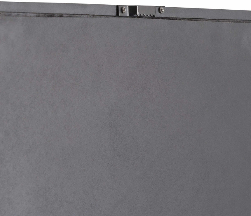 Lagueruela Black Mirror