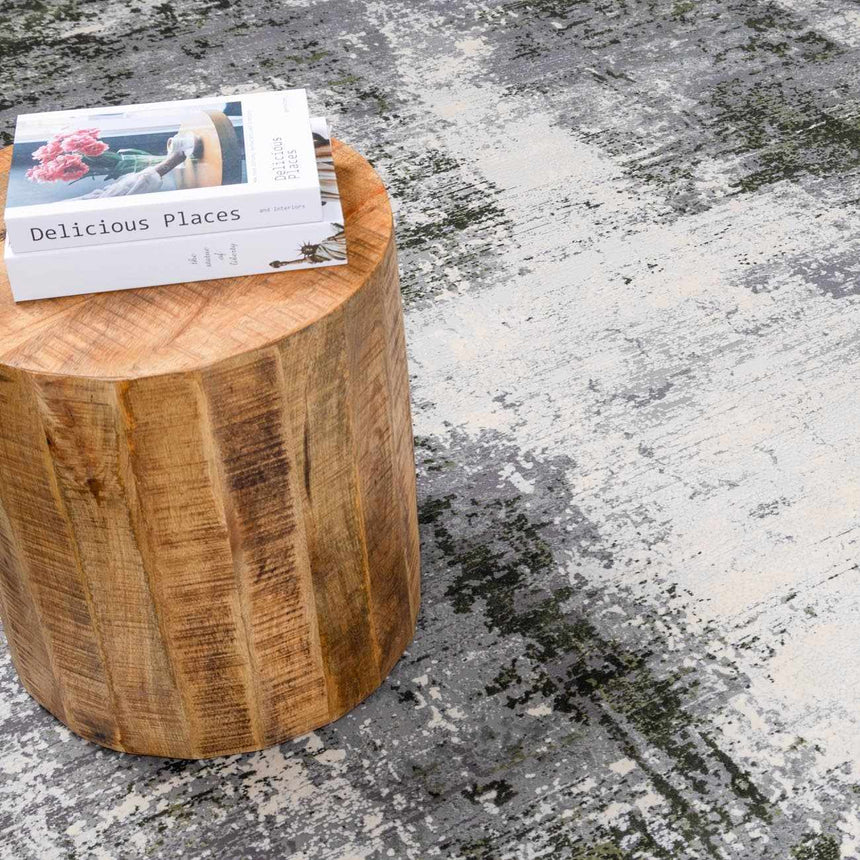 Magni Luxury Fringed Faux Silk Rug