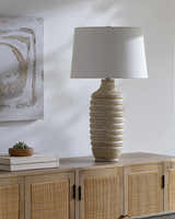 Mammelzen Table Lamp