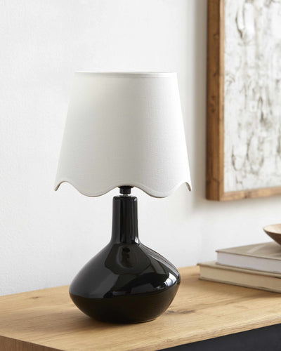 Neuenhagen Black & White Ceramic Table Lamp