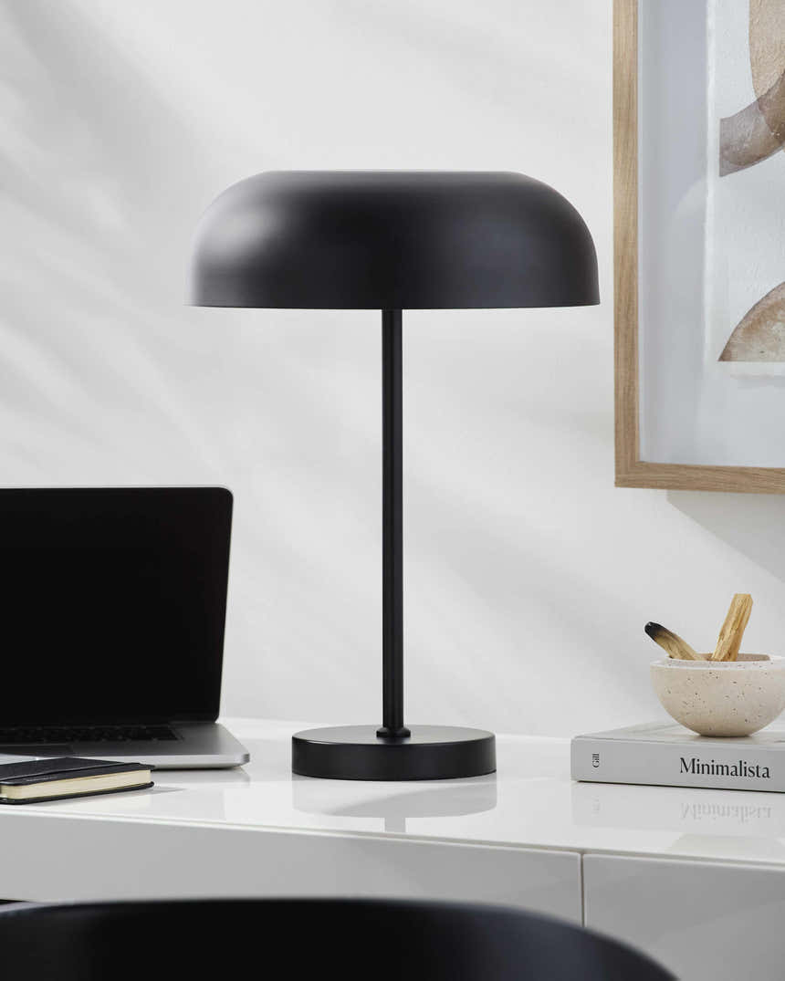 Aquilonia Black Table Lamp