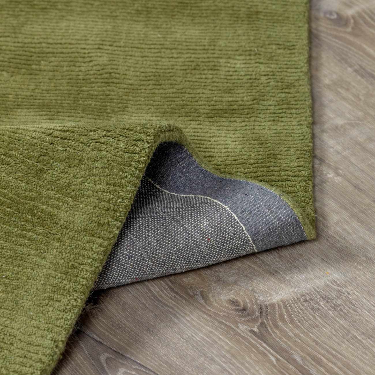 Brockton Solid Green Hand Loomed Wool Area Rug – Boutique Rugs