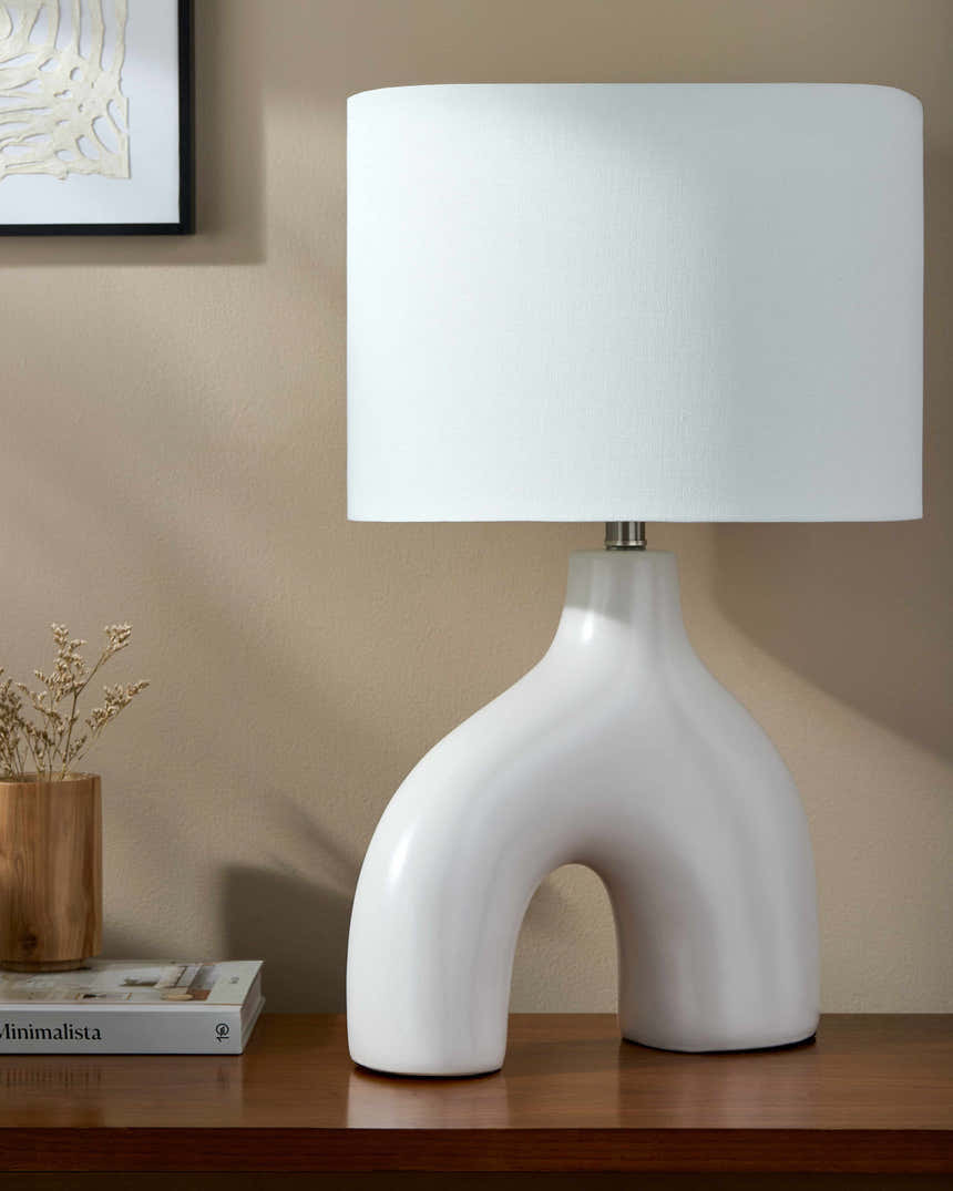 Pamanukan White Table Lamp