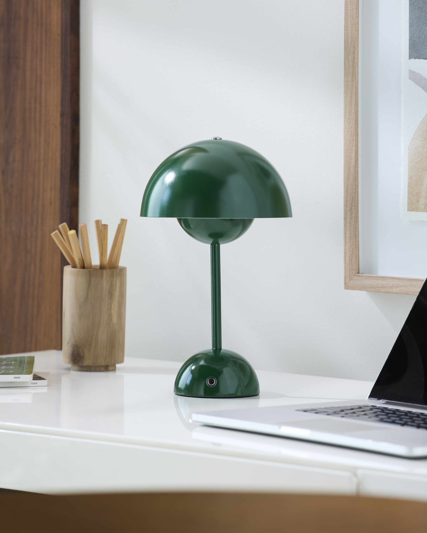 Peralillo Table Lamp - Glossy Dark Green