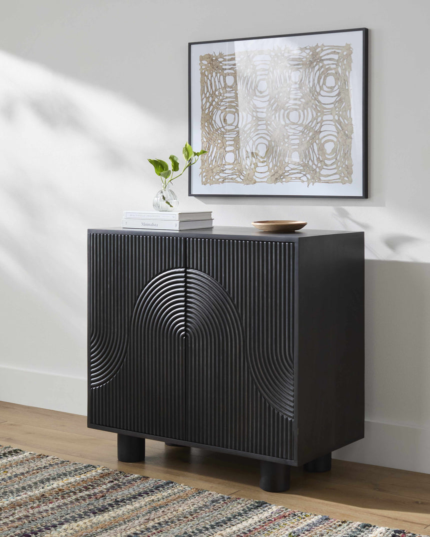 Riudecols Black Cabinet