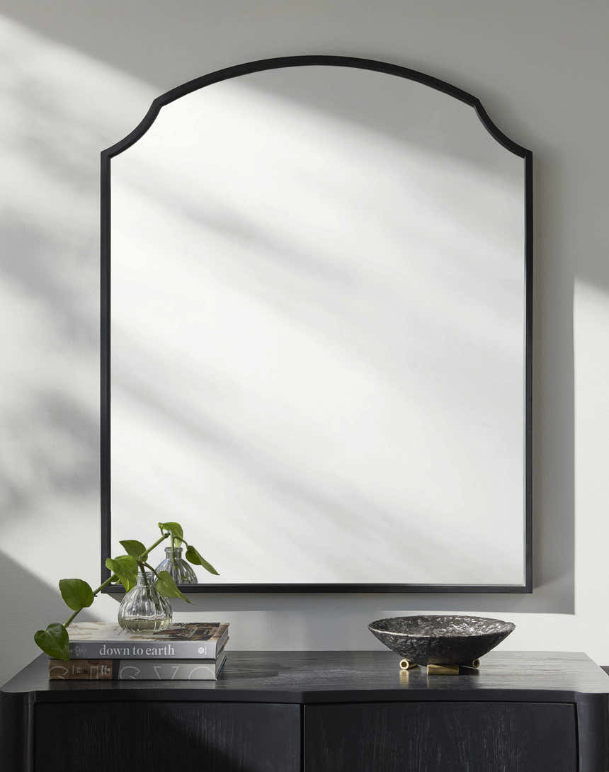 Mugia Black Mirror with Iron Base