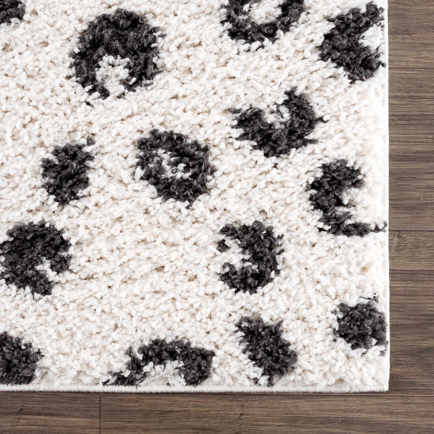 Sample Zhen Black Spots Leopard Rug - Clearance