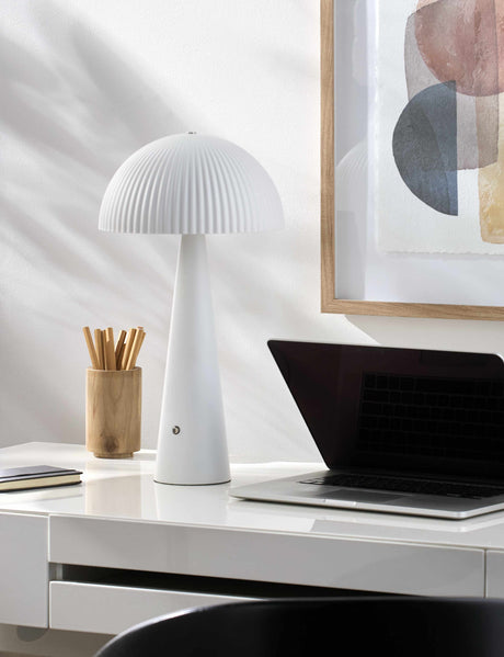 Scontrone White Table Lamp