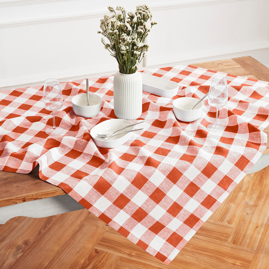 Buffalo Check Table Throw