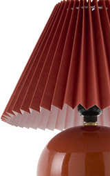 Shcheglovo Red Table Lamp