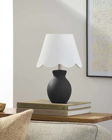 Salgareda Black Table Lamp