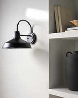 Soestdijk Outdoor Wall Sconce
