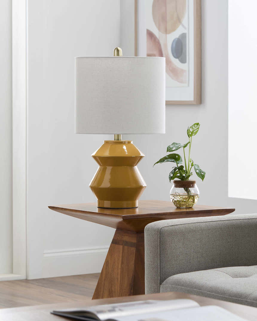 Tabaquite Orange Table Lamp