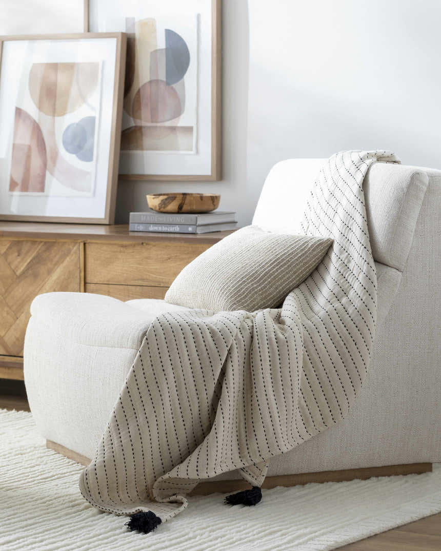 Kapri Throw Becki Owens x LIVABLISS BOKI-1001