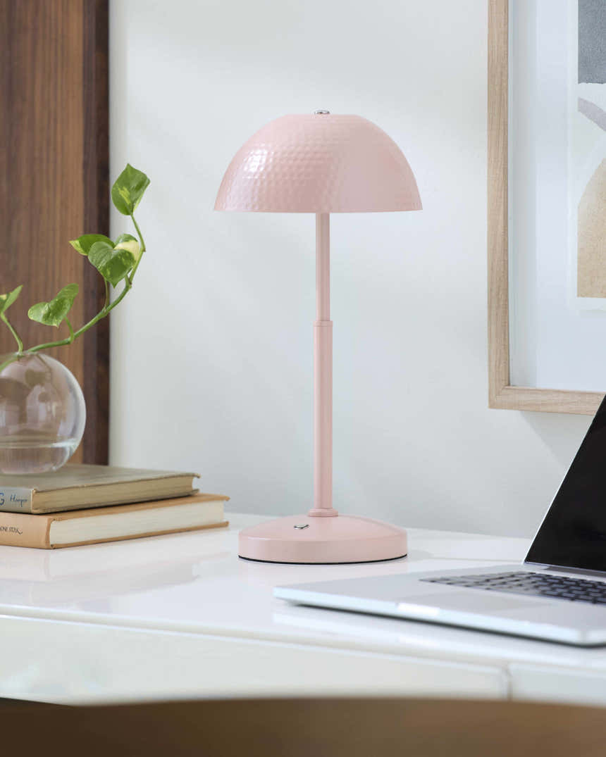 Tornavacas Pink Table Lamp
