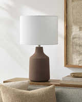 Toamasina Rust Table Lamp