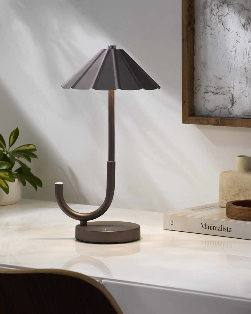 Trzebunia Table Lamp