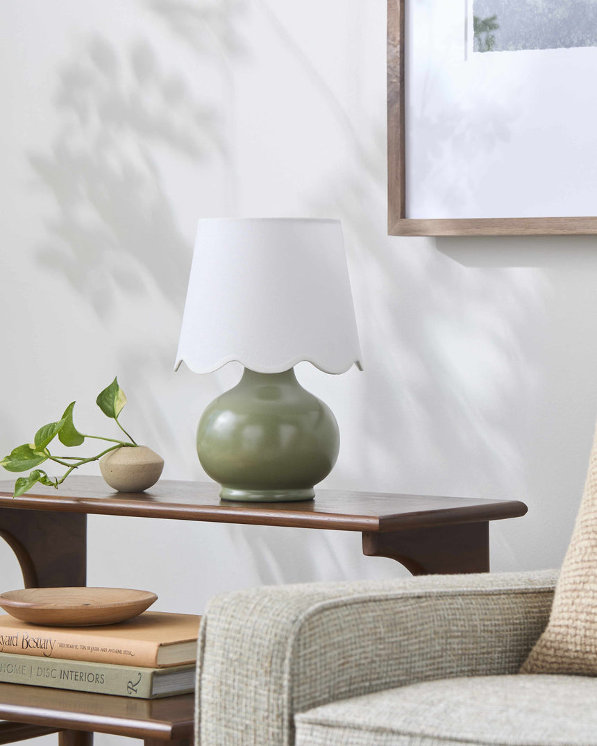 Theisseil Smoke Table Lamp