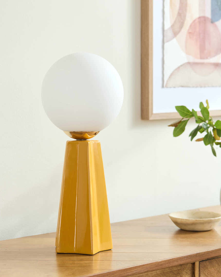 Tayeeglow Yellow Table Lamp