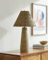 Valdeganga Peach Table Lamp