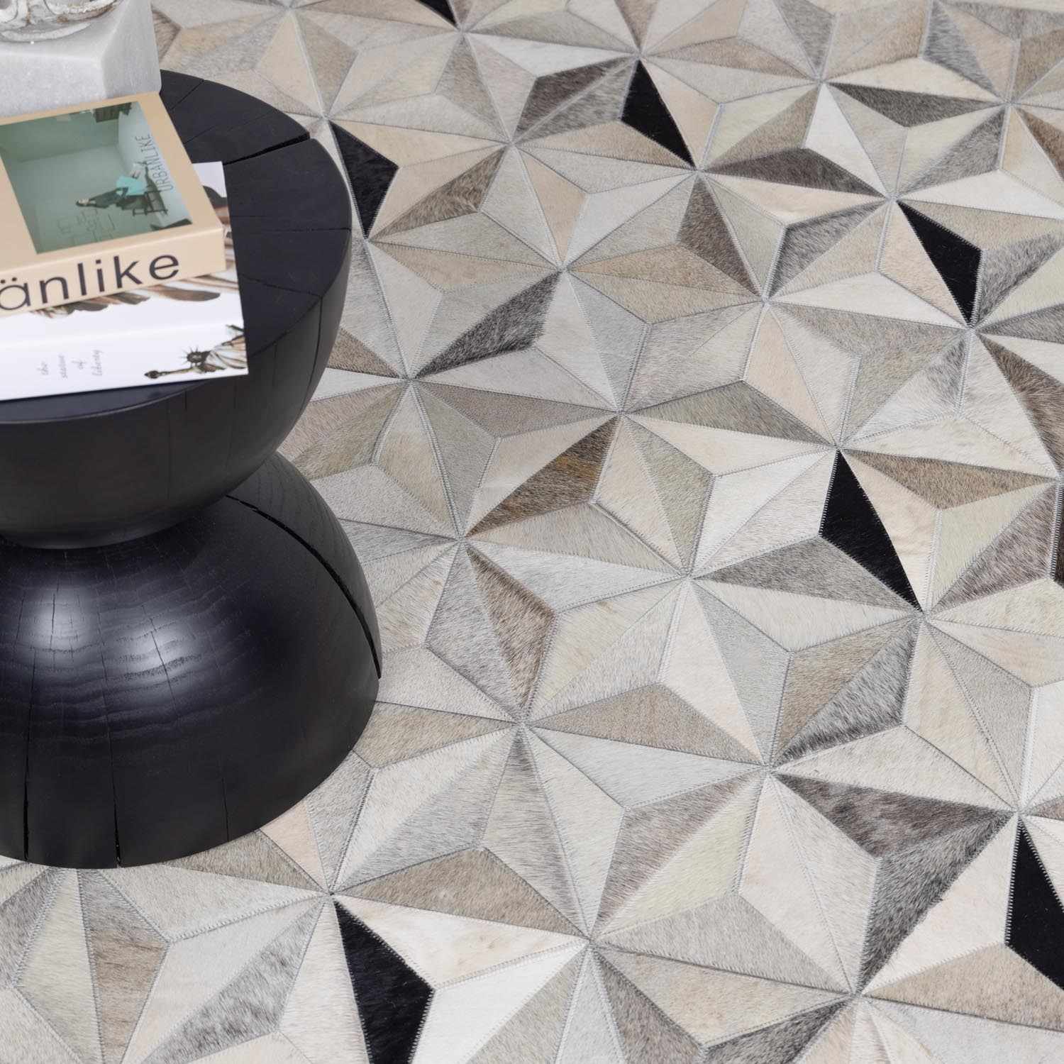 Veyo Premium Leather Rug