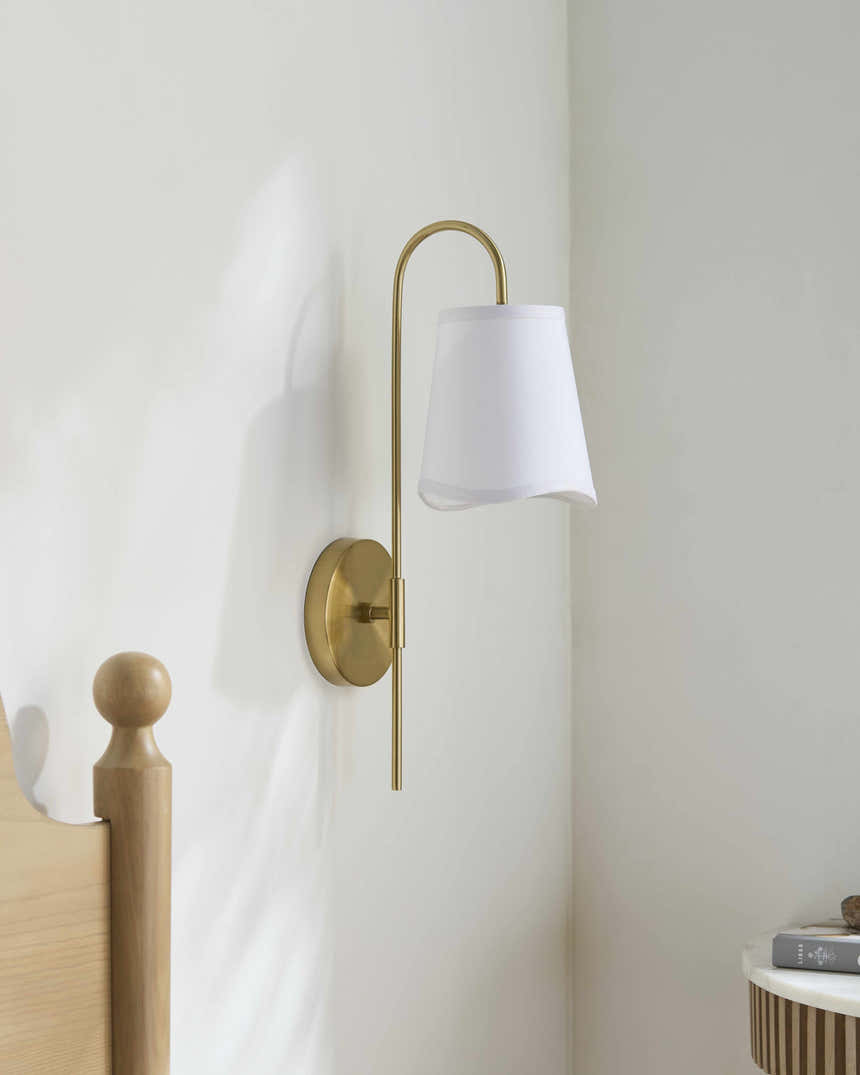 Vilasantar Yellow Wall Sconce