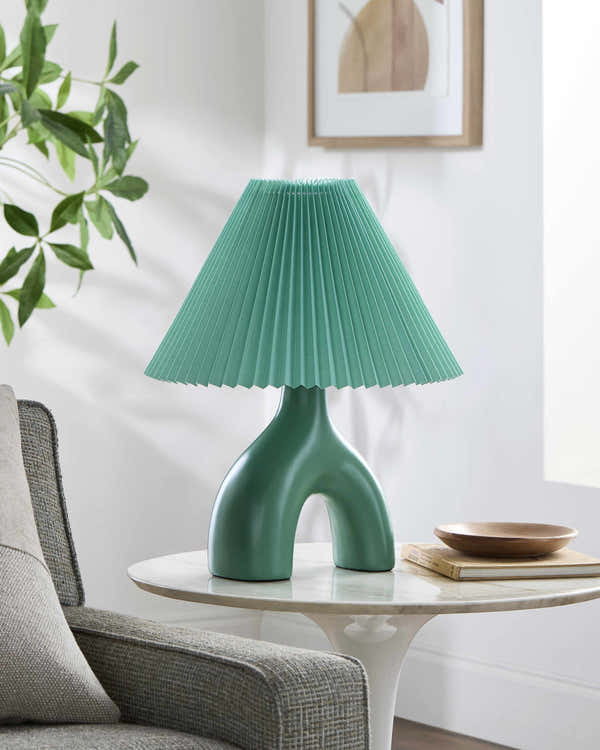 Uettingen Table Lamp