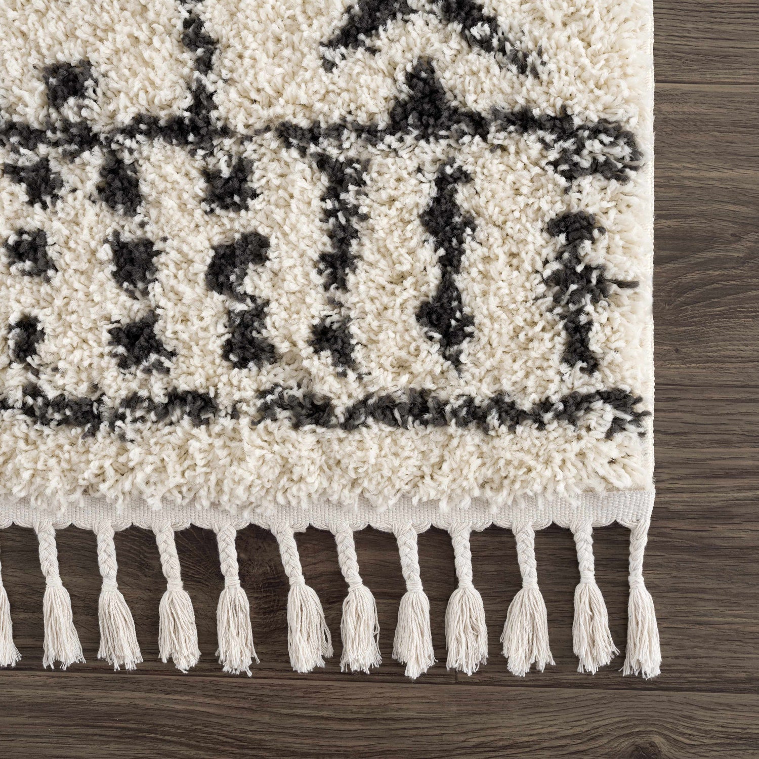 Sample Hauppauge Berber Shag Carpet
