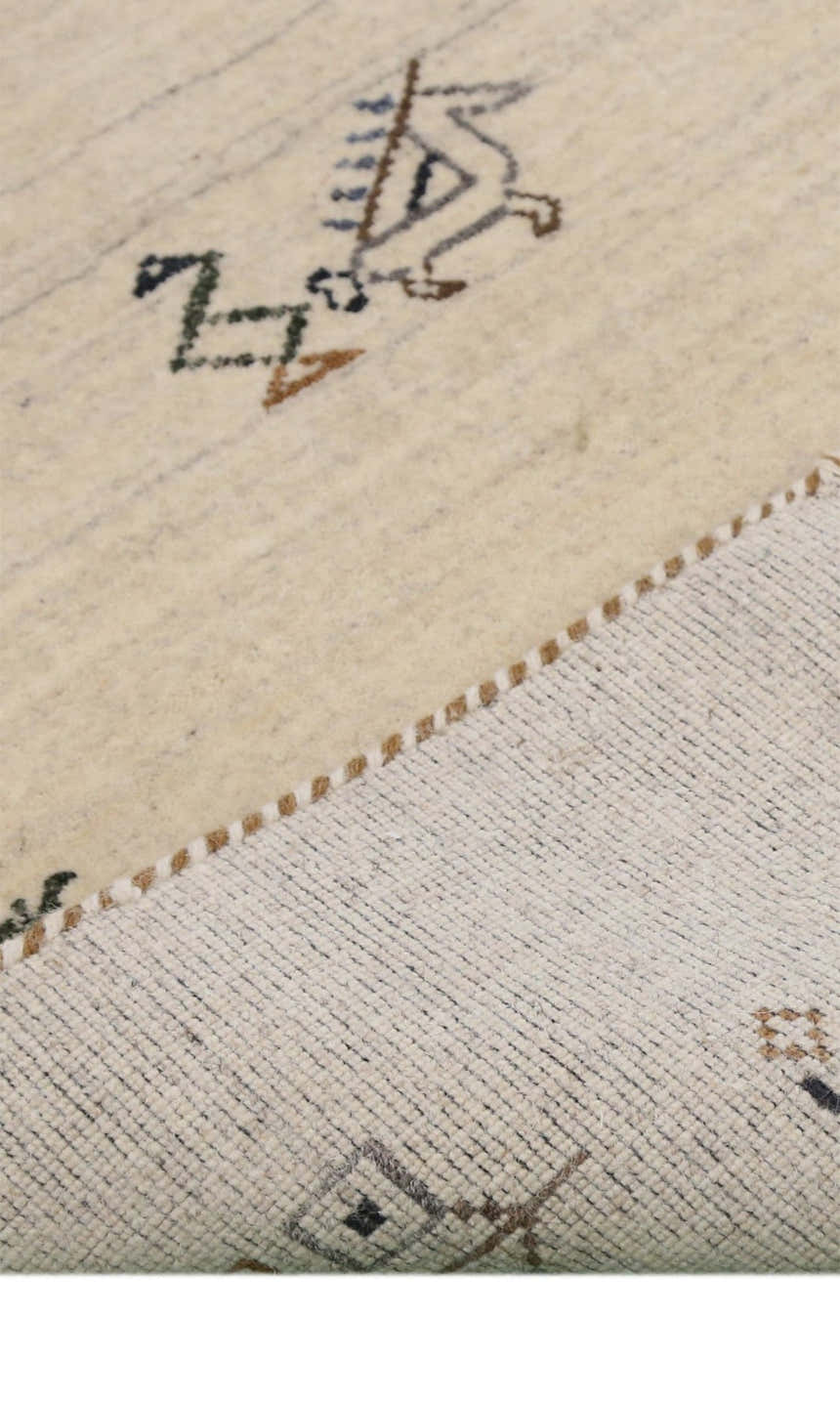 Beige Center Medallion Design Hand Loomed Wool Area Rug