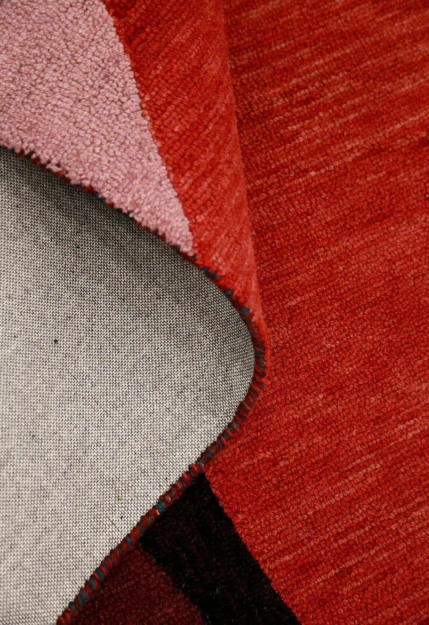 Flow Modern Abstract Red And Maroon Hand Tufted 5x8 Wool Rug